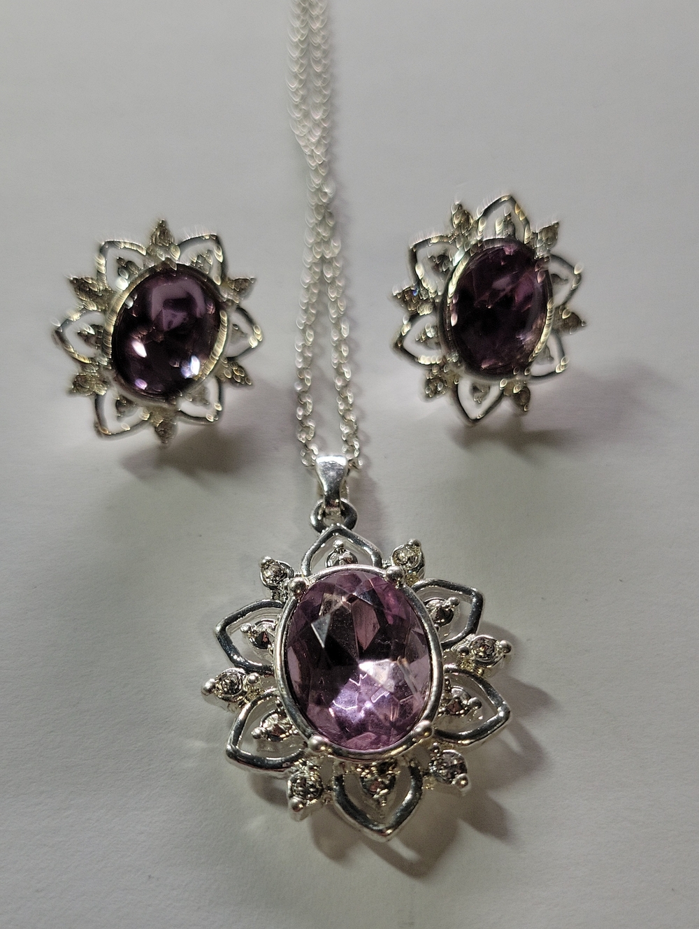 Silver Tone Purple Gem Floral Necklace and Earring Set